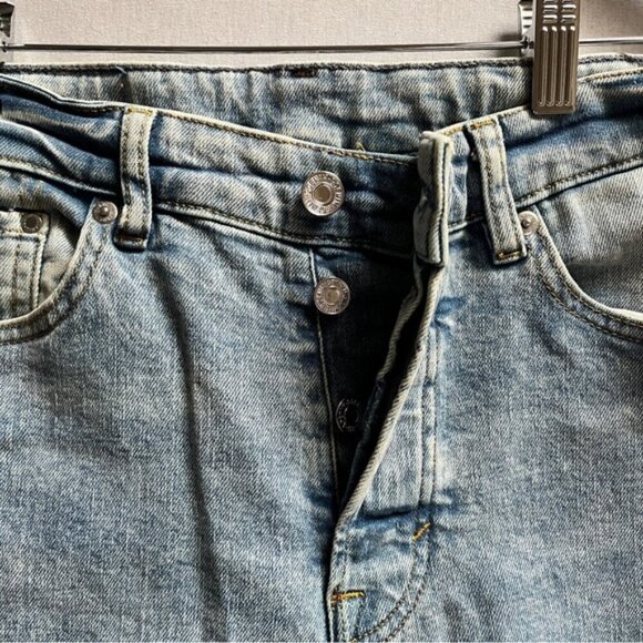 H&M Mom’s denim button fly high waisted jeans Sz 6 - Picture 3 of 13